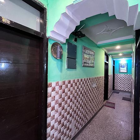 Hotel Darpan Palace -New Delhi Railway Station Exterior foto